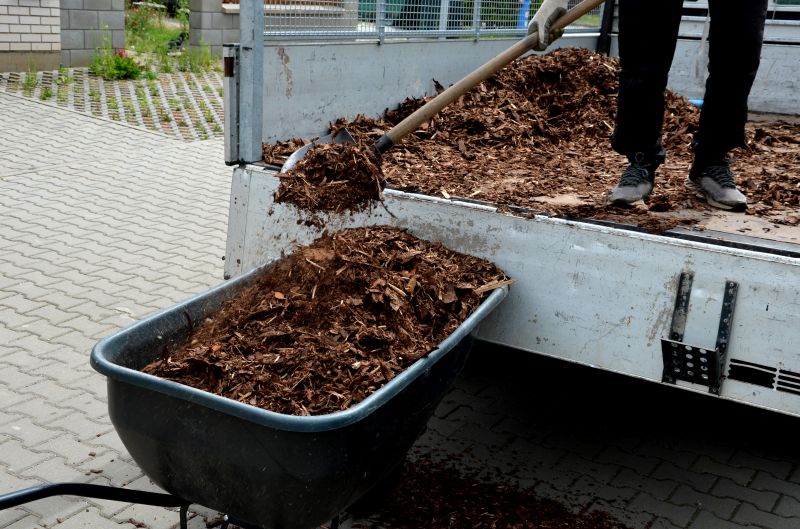 Cost of Mulch Spreading — Cost of Mulch Spreading